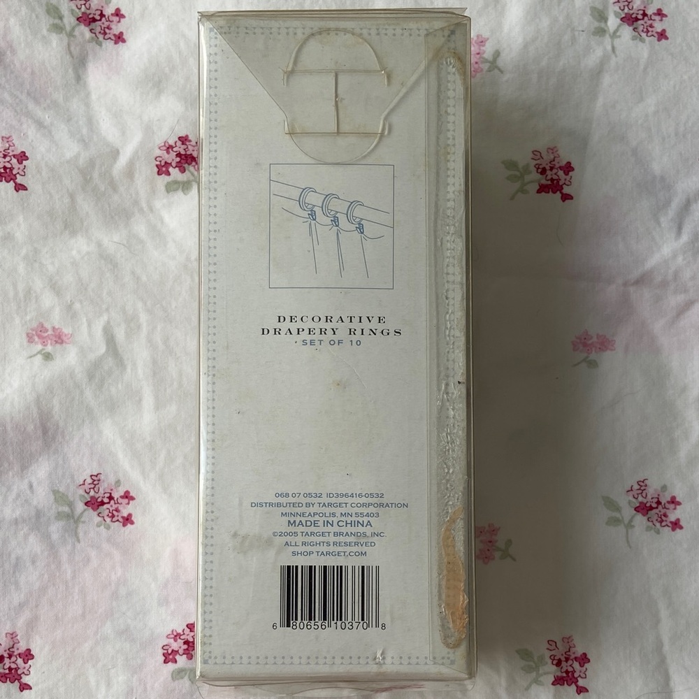 Simply Shabby Chic Drapery Curtain Rings Set of 10 Floral Cream NEW - Picture 6 of 8